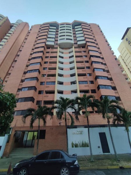 Foto Apartamento en Alquiler en URBANIZACION TRIGALEÑA ALTA, URBANIZACION TRIGALEÑA ALTA, Carabobo - U$D 450 - APA209167 - BienesOnLine