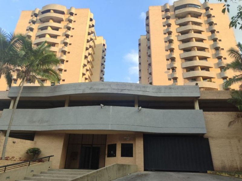 Foto Apartamento en Alquiler en Valencia, Carabobo - U$D 350 - APA226127 - BienesOnLine