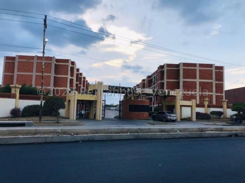 Apartamento en Alquiler en  Residencia Bayona, Zulia