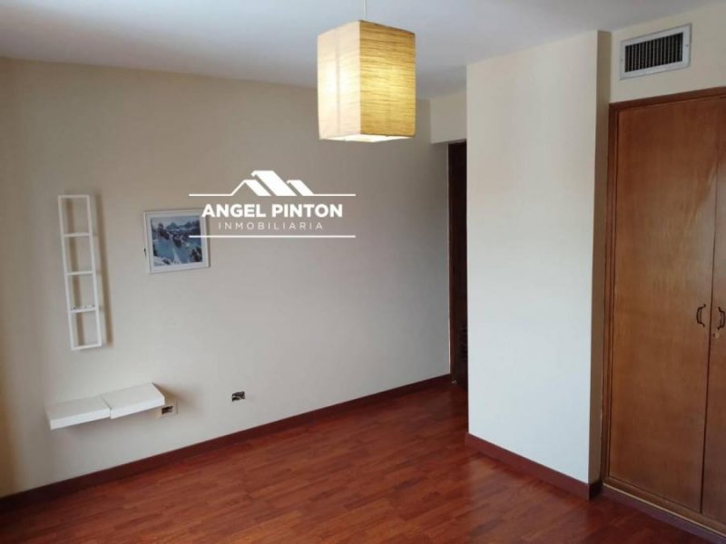 Foto Apartamento en Venta en Maracaibo, Zulia - U$D 33.000 - APV235888 - BienesOnLine