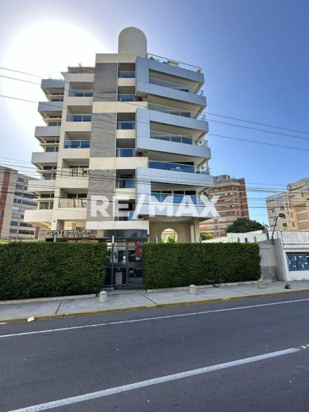 Foto Apartamento en Venta en Maracaibo, Zulia - U$D 70.000 - APV241619 - BienesOnLine