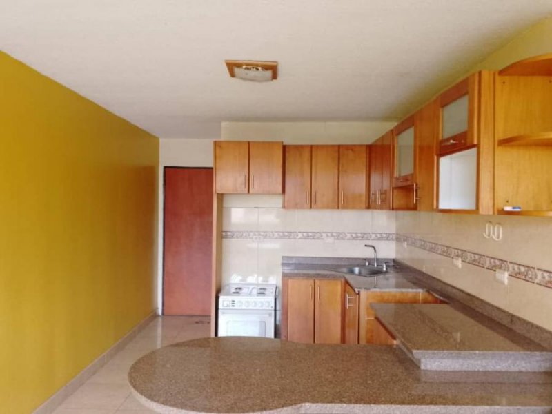 Apartamento en Venta en  Los Guayos, Carabobo