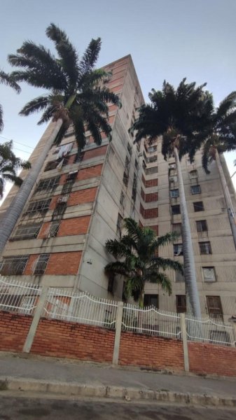 Foto Apartamento en Venta en Valencia, Carabobo - U$D 13.500 - APV225642 - BienesOnLine