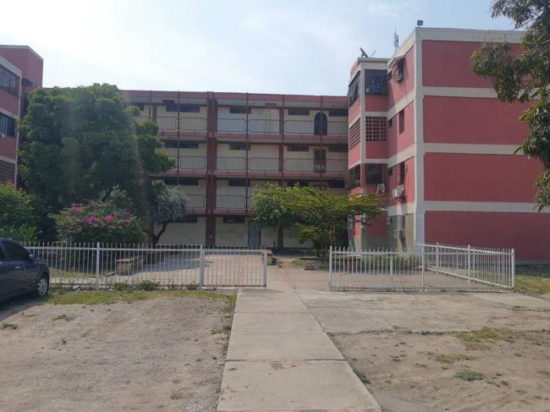 Foto Apartamento en Venta en Iribarren, Barquisimeto, Lara - U$D 12.000 - APV192650 - BienesOnLine