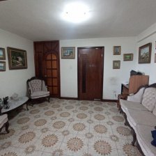 Apartamento en puerto La Cruz. Residencias Imar
