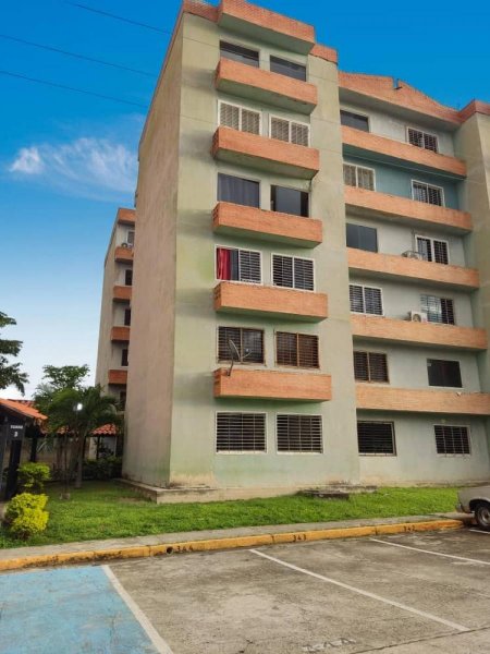 Foto Apartamento en Venta en San Diego, Carabobo - U$D 11.500 - APV200854 - BienesOnLine