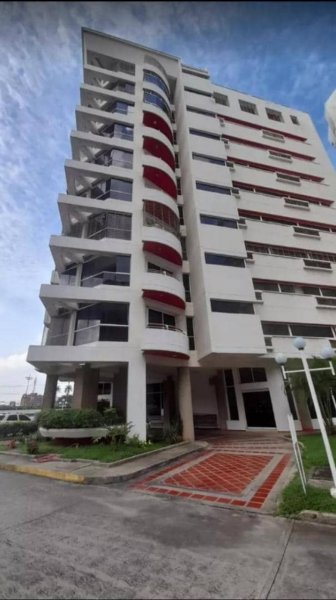 Foto Apartamento en Venta en mañongo, Carabobo - U$D 50.000 - APV200572 - BienesOnLine