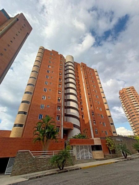 Foto Apartamento en Venta en el bosque, Carabobo - U$D 68.000 - APV190197 - BienesOnLine