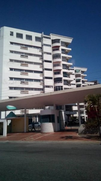 Foto Apartamento en Venta en Naguanagua, Carabobo - U$D 20.000 - APV167544 - BienesOnLine