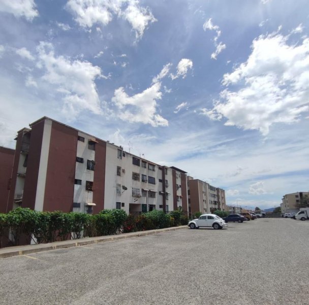 Apartamento en Venta en Montalbán Av Centenario, Mérida