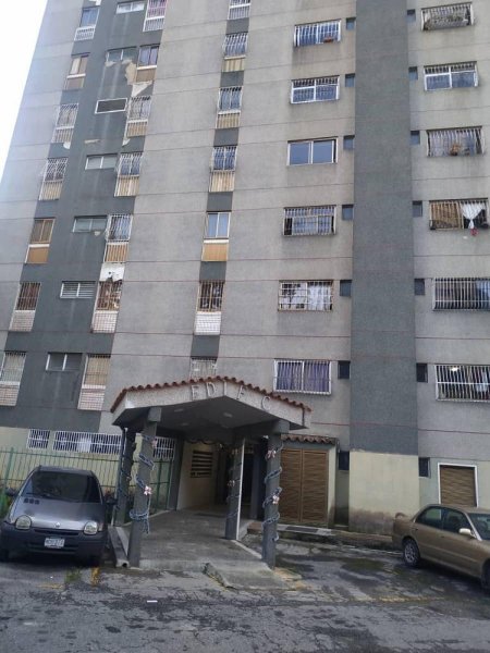 Apartamento en Venta en  San Antonio de Los Altos, Miranda