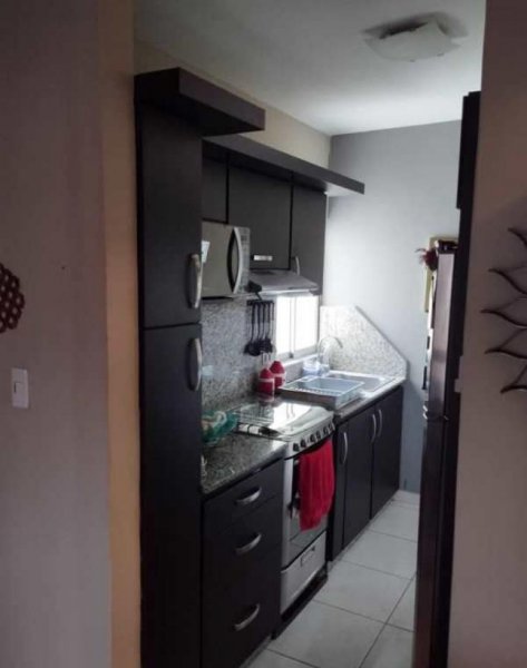 Foto Apartamento en Venta en valle del nogal, Carabobo - U$D 18.900 - APV196092 - BienesOnLine