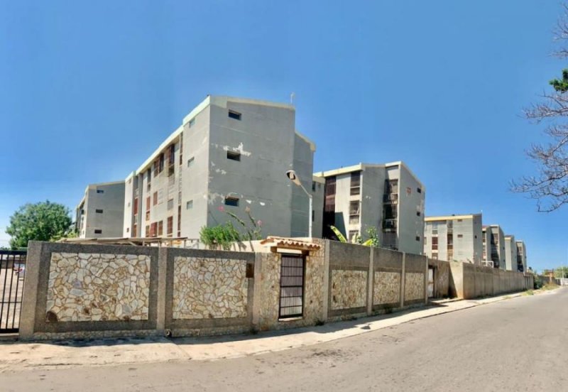 Foto Apartamento en Venta en Maracaibo, Zulia - U$D 12.000 - APV199935 - BienesOnLine