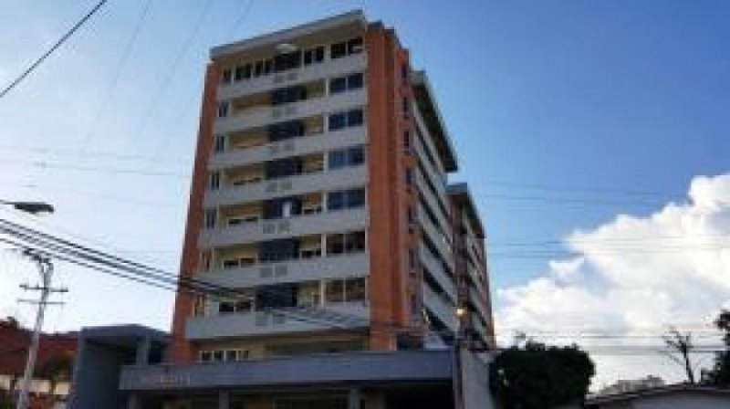 Foto Apartamento en Venta en Agua Blanca, Valencia, Carabobo - BsF 76.000.000 - APV94137 - BienesOnLine