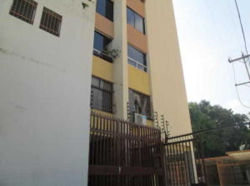 Foto Apartamento en Venta en Agua Blanca, Valencia, Carabobo - BsF 33.500.000 - APV93975 - BienesOnLine