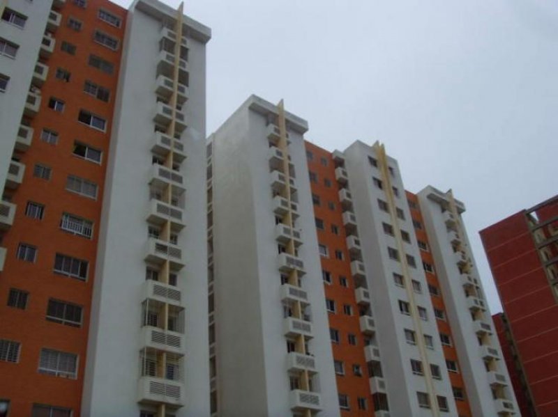 Foto Apartamento en Venta en Barquisimeto, Lara - BsF 85.000.000 - APV90557 - BienesOnLine