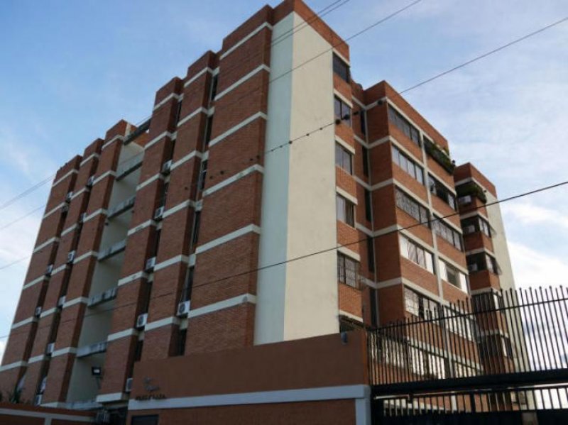 Foto Apartamento en Venta en Barquisimeto, Lara - BsF 65.000.000 - APV80224 - BienesOnLine