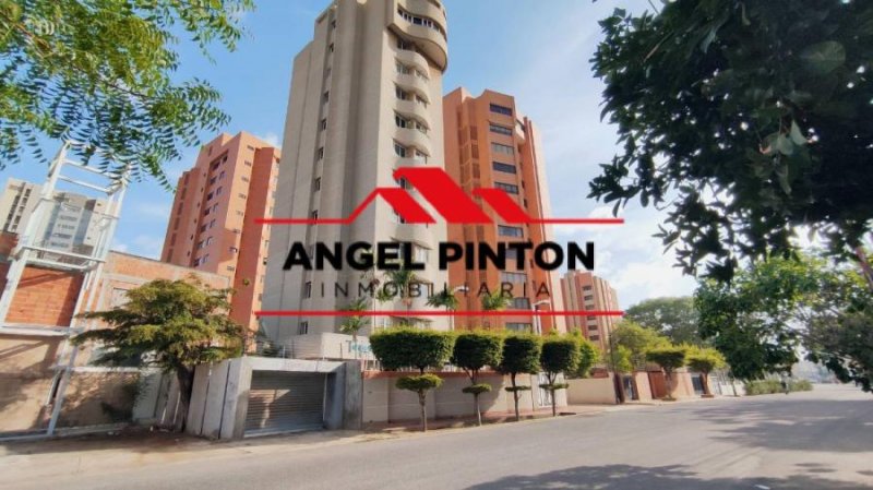 Foto Apartamento en Alquiler en Tierra Negra, Maracaibo, Maracaibo, Zulia - U$D 650 - APA193509 - BienesOnLine