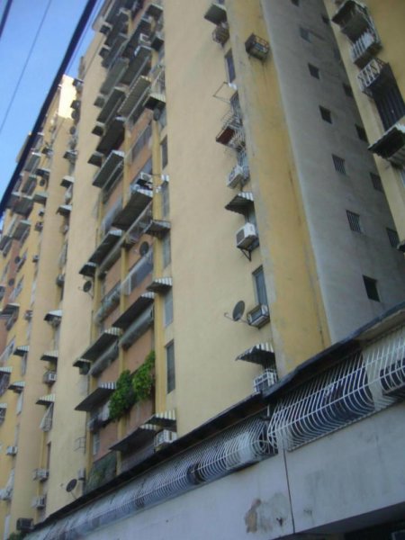 Foto Apartamento en Venta en Maracay, Aragua - BsF 25.000.000 - APV69541 - BienesOnLine