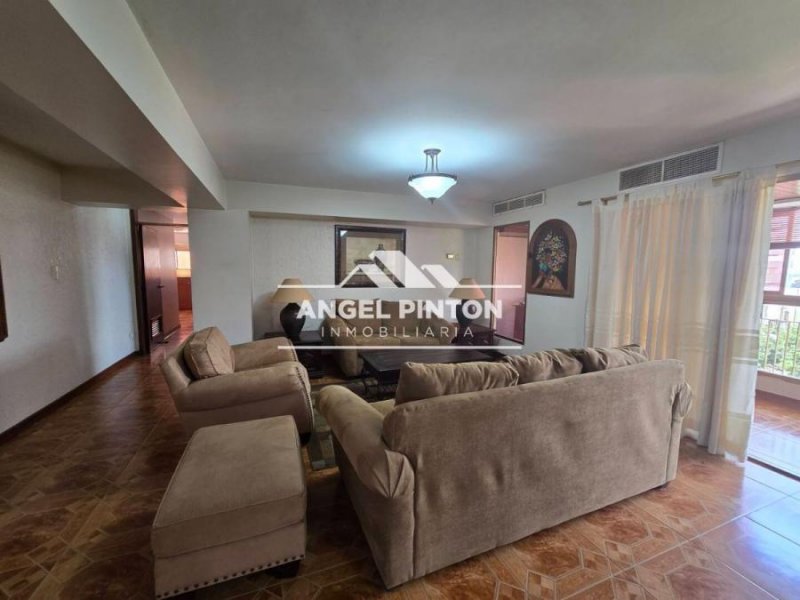 Foto Apartamento en Venta en Av Baralt, Maracaibo, Zulia - U$D 45.000 - APV238118 - BienesOnLine