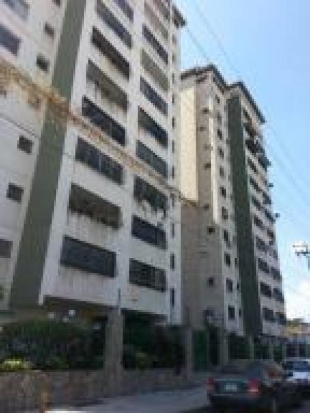 Foto Apartamento en Venta en Av. Bolívar Norte, Valencia, Carabobo - BsF 37.500.000 - APV82417 - BienesOnLine