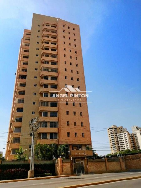 Foto Apartamento en Venta en Maracaibo, Zulia - U$D 85.000 - APV250683 - BienesOnLine