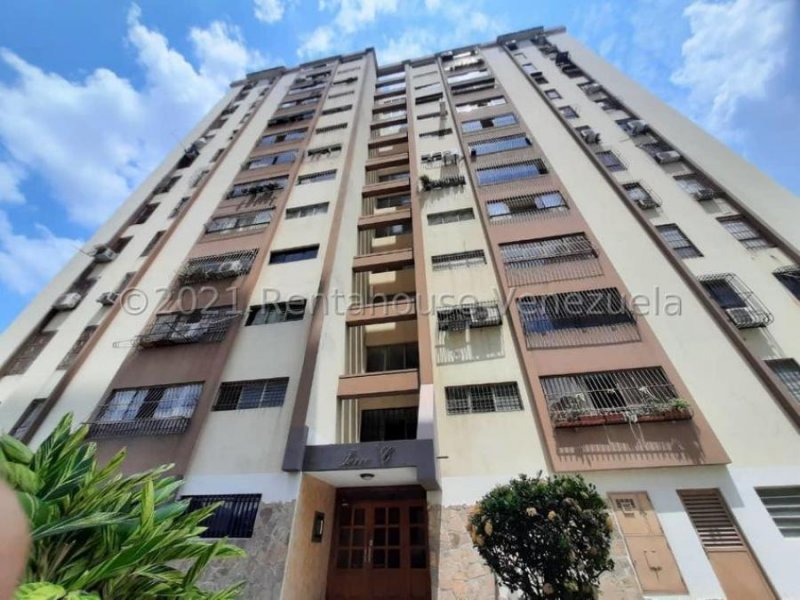 Foto Apartamento en Venta en Casco Central, Naguanagua, Carabobo - U$D 15.000 - APV164186 - BienesOnLine