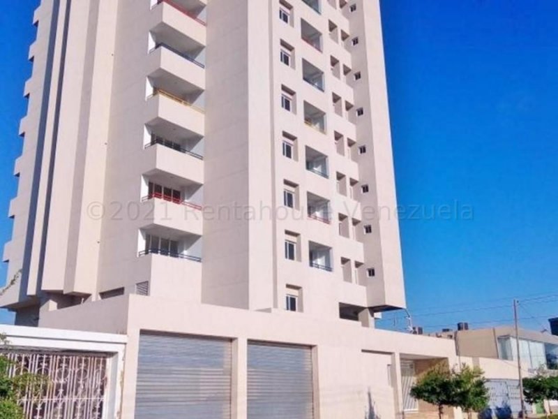 Foto Apartamento en Venta en Maracaibo, Zulia - U$D 40.000 - APV240135 - BienesOnLine