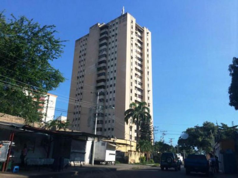 Foto Apartamento en Venta en LA COROMOTO, Maracay, Aragua - BsF 13.000 - APV109403 - BienesOnLine