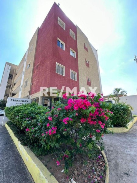 Foto Apartamento en Venta en Maracaibo, Zulia - U$D 20.000 - APV239313 - BienesOnLine