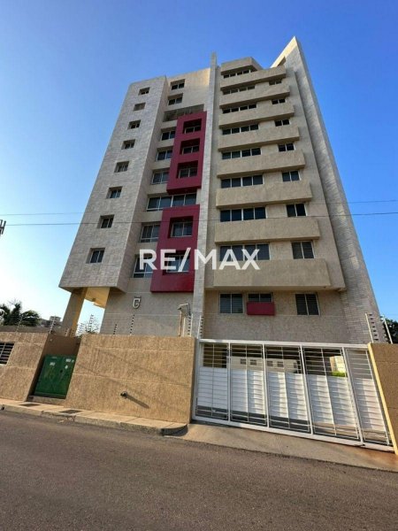 Foto Apartamento en Venta en Maracaibo, Zulia - U$D 48.000 - APV228372 - BienesOnLine