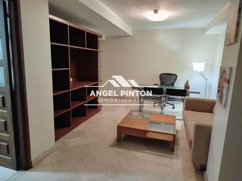 Foto Apartamento en Venta en Maracaibo, Zulia - U$D 98.000 - APV243001 - BienesOnLine