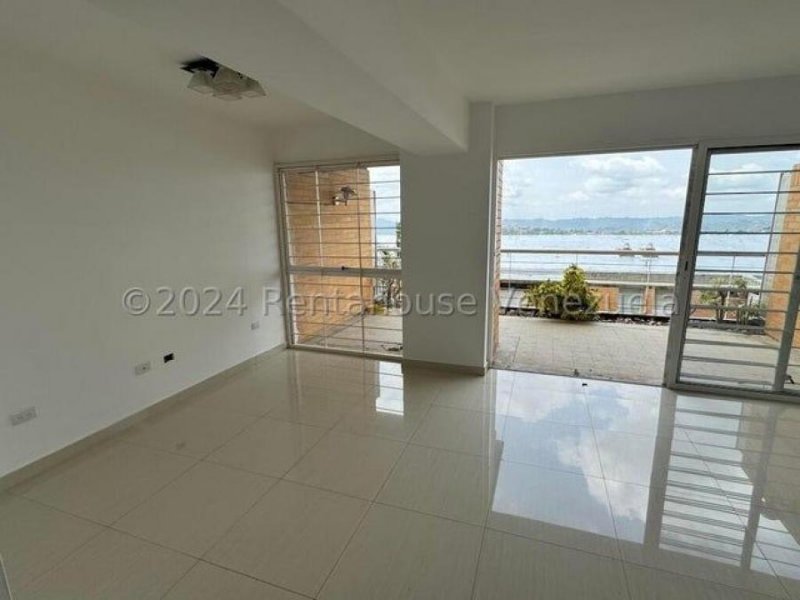 Foto Apartamento en Venta en Alto Hatillo, Caracas, Distrito Federal - U$D 119.000 - APV239722 - BienesOnLine