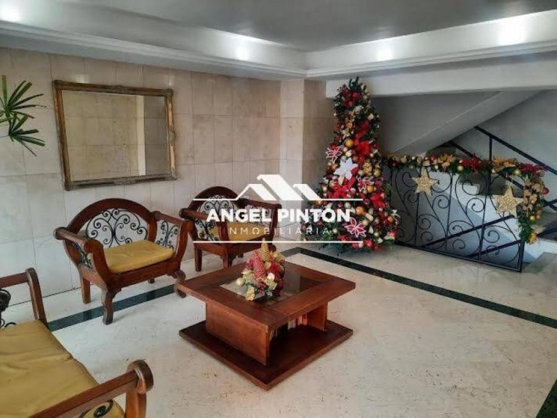 Foto Apartamento en Venta en Maracaibo, Zulia - U$D 42.000 - APV244459 - BienesOnLine