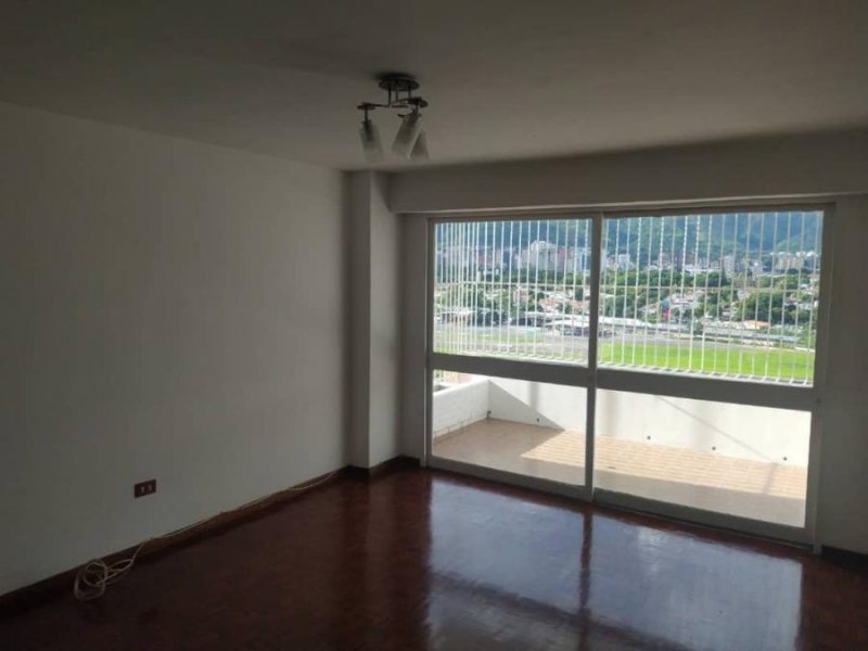 Apartamento en Venta en Caurimare 6758912