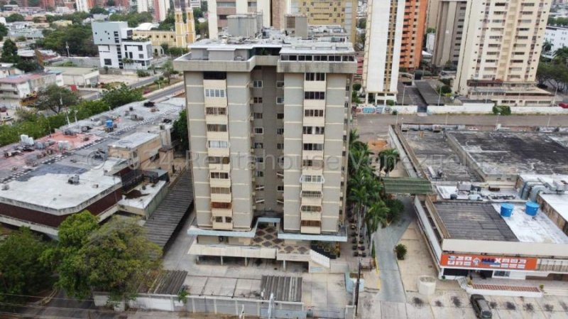 Foto Apartamento en Venta en Maracaibo, Zulia - U$D 30.000 - APV239899 - BienesOnLine