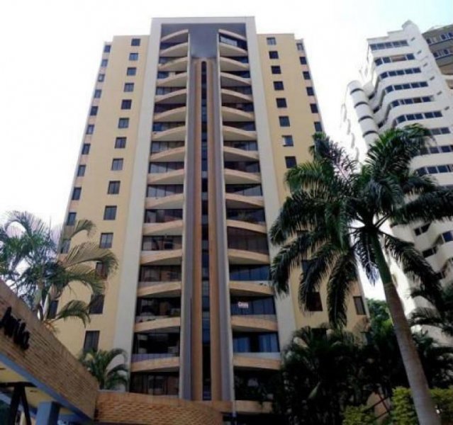 Foto Apartamento en Venta en El Bosque, Valencia, Carabobo - BsF 63.000.000 - APV71035 - BienesOnLine