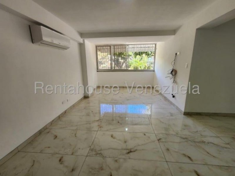 Foto Apartamento en Venta en EL CAFETAL, Caracas, Distrito Federal - U$D 85.000 - APV246840 - BienesOnLine