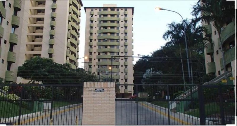 Foto Apartamento en Venta en EL MIRADOR, Valencia, Carabobo - U$D 16.000 - APV142686 - BienesOnLine