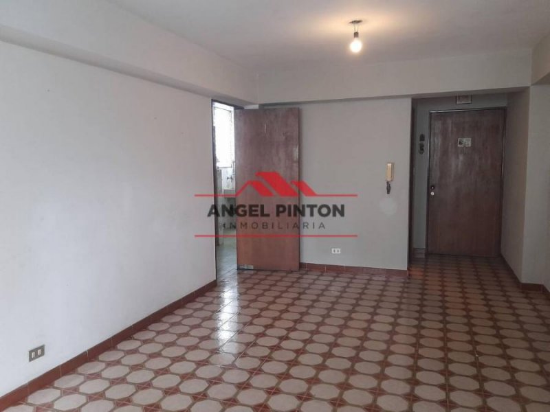 Foto Apartamento en Venta en Caracas, Distrito Federal - U$D 35.000 - APV177964 - BienesOnLine