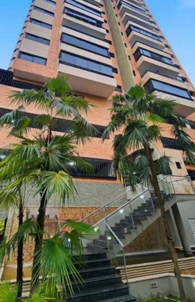 Apartamento en Venta en Valencia Valencia, Carabobo