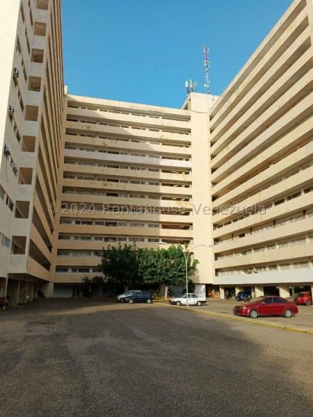 Foto Apartamento en Venta en Maracaibo, Zulia - U$D 11.500 - APV239801 - BienesOnLine