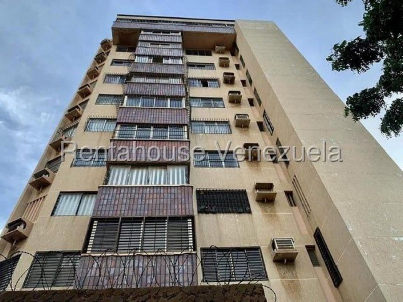 Foto Apartamento en Venta en Maracaibo, Zulia - U$D 27.000 - APV244808 - BienesOnLine