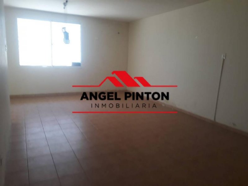 Foto Apartamento en Venta en Indio Mara, Maracaibo, Zulia - U$D 9.500 - APV173116 - BienesOnLine