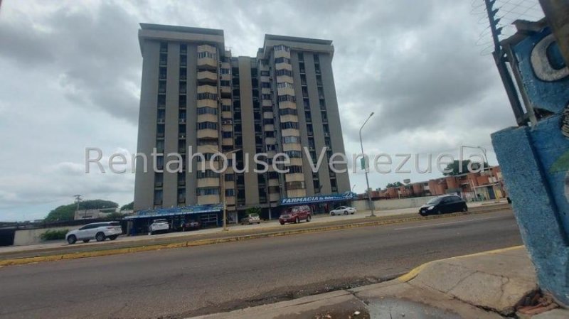 Foto Apartamento en Venta en Maracaibo, Zulia - U$D 31.500 - APV243727 - BienesOnLine