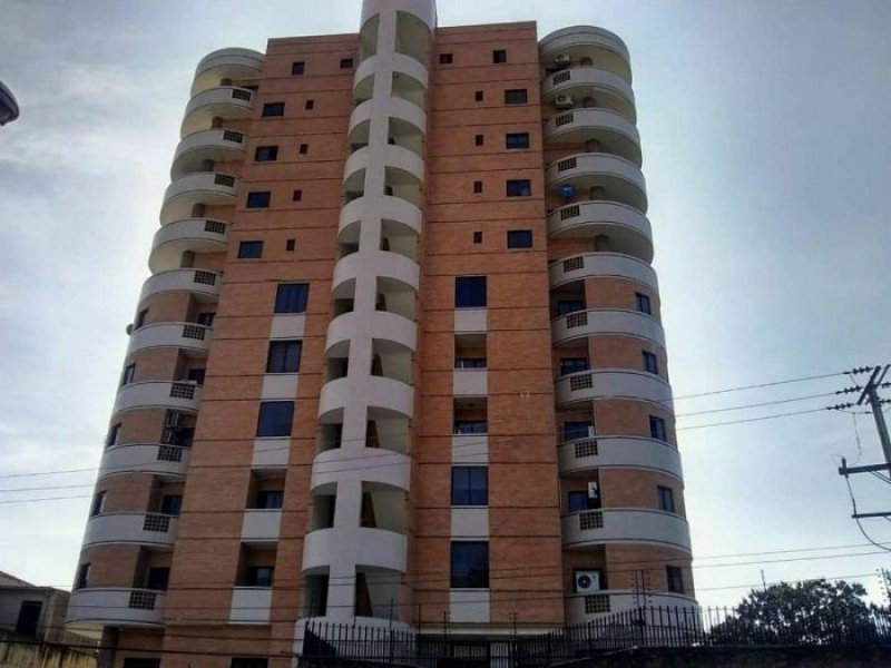 Foto Apartamento en Venta en Naguanagua, Carabobo - U$D 34.000 - APV113490 - BienesOnLine