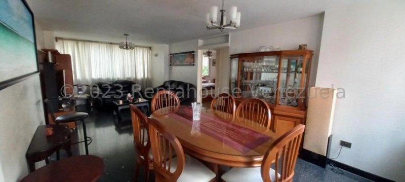 Foto Apartamento en Venta en LA FLORIDA, Caracas, Distrito Federal - U$D 55.000 - APV238438 - BienesOnLine