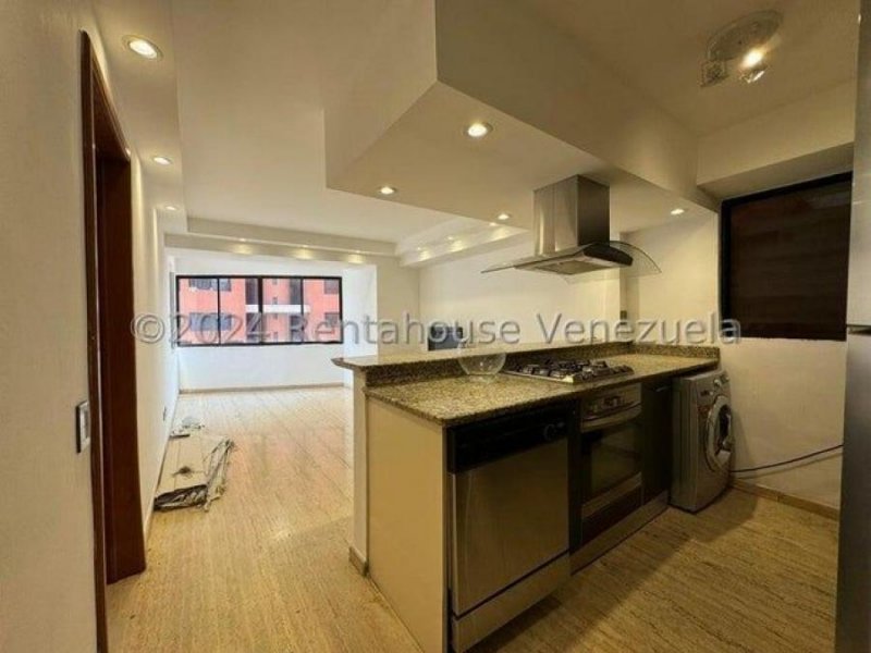 Foto Apartamento en Venta en LA FLORIDA, Caracas, Distrito Federal - U$D 45.000 - APV238439 - BienesOnLine