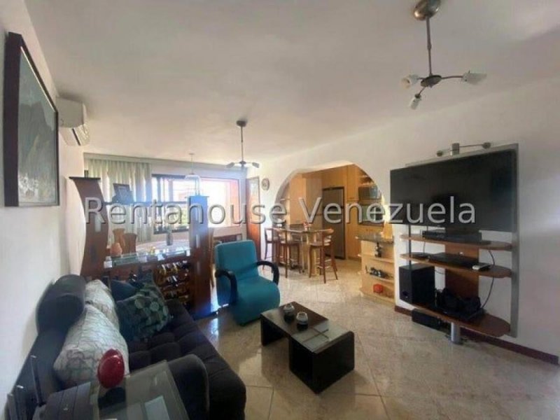 Foto Apartamento en Venta en LA FLORIDA, Caracas, Distrito Federal - U$D 62.000 - APV238442 - BienesOnLine