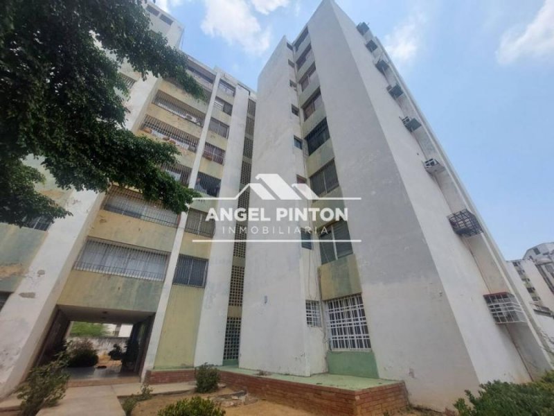 Foto Apartamento en Venta en Cerca del Cum, Maracaibo, Zulia - U$D 9.000 - APV223074 - BienesOnLine